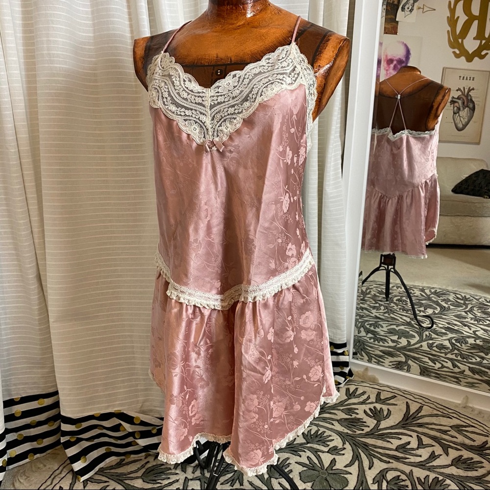 ✨1960s pink DIOR coquette girl Silk Satin Nighty romantic girly - Picture 5 of 15